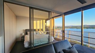 A breathtaking lake view in NewActon Canberra - 5