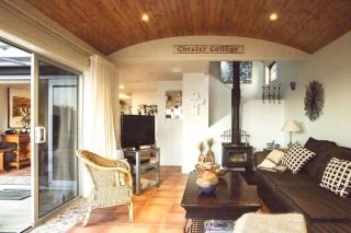Chester Cottage Beachfront - direct ocean access - 8