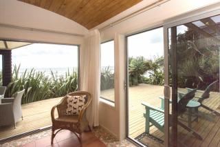 Chester Cottage Beachfront - direct ocean access - 6