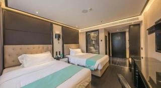 Xana Hotelle·Nanchang Bayi Square Metro Station - 2