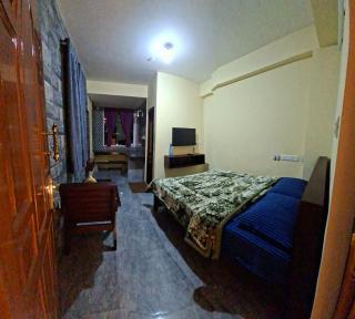Jmholidayinn - 9