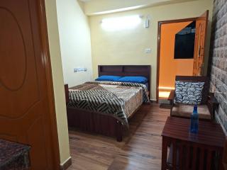 Jmholidayinn - 6