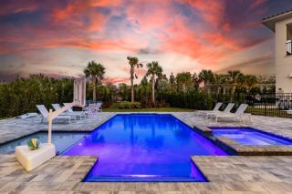 BD008J - Bright Oasis with Home Theater at Reunion - 5