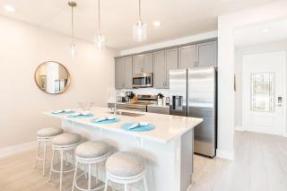 ET013 - Coastal Townhouse with Themed Bedroom at Reunion - 2