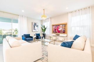 EC448 - Colorful Getaway with Home Theater at Encore - 3