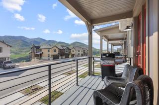 NEW Sauna -Plunge-Gym-Arcade-Hot Tub-MTN Views - 6