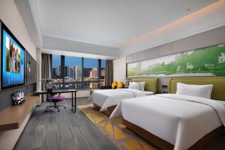 Hilton Garden Inn Chengde Mountain Resort - 2