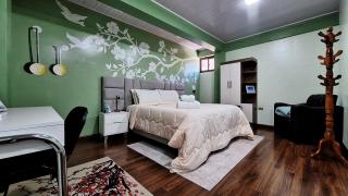 Céntrico apartamento con 2 baños, a pasos de restaurantes y agencias de turismo - 4