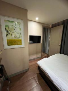 The Serenity Tower 90BB - 6