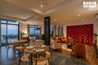 StayVista at The Pali with Bonfire, Jacuzzi & Lawn - 2