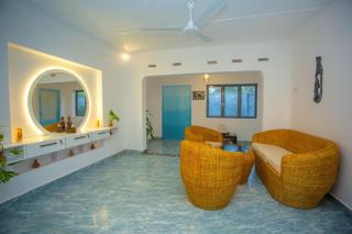 Villa Amor by the Beach - 3