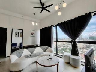 Modern 3BR 10pax at Urban Suites, Georgetown - George Town - 0