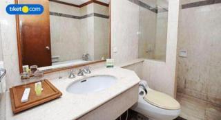 Makassar Golden Hotel - 6