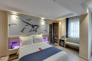 Ramada by Wyndham Istanbul Old City - 2