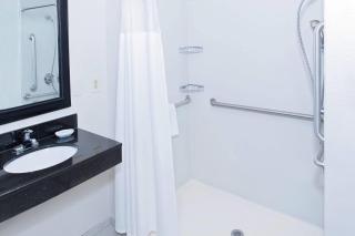 AmericInn by Wyndham Hays - 5