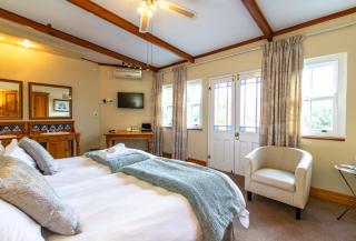 Evergreen Manor and Spa - 0