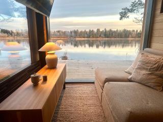 Lapland Riverside Escape - 8