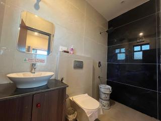 11 Gaon Homestay Lansdowne - 5