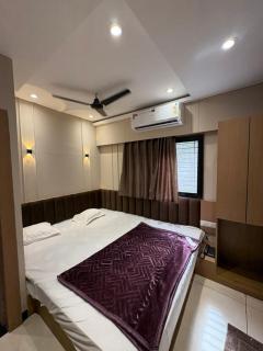Hotel Shri Kelasham - 7