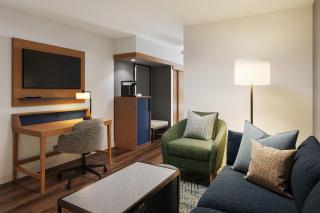 Country Inn & Suites by Radisson, Amarillo Central - 4