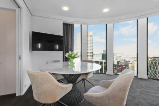 Majestic Metropolis l 2bed Apt Amazing City View - 4