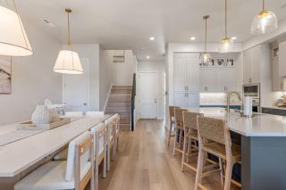 Sandy Cheeks townhouse - 4