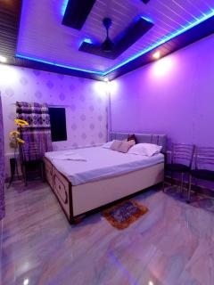 The Ghat Stays - 1