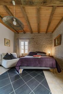 Hameau Grande Varenne - Gites de charme avec piscine - 8