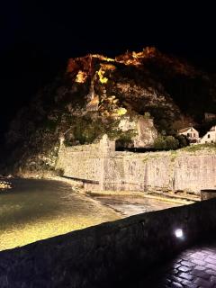 Yacht Hotel Kotor Marina - 3