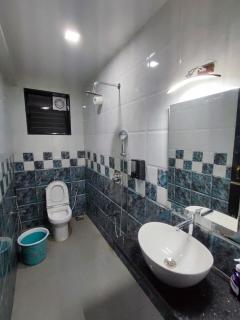 Spot Peacocks from your Balcony - 2BHK Apt w Pool - 6