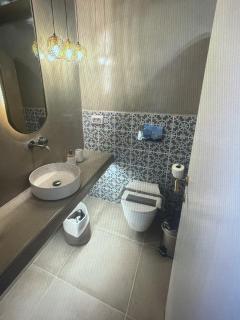 Golden Hour Hideaway - Santorini - Fira - 8