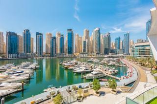 2BR Marina View Steps from the Beach - 0