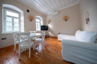 MINIQ HOMES 103 - Stone House with Garden Cinema, Barbecue, Mini Golf - 1