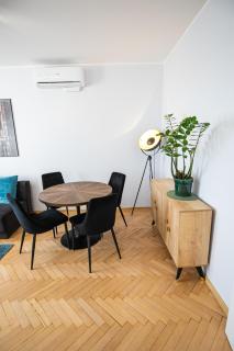 Good Place Apartment - 7