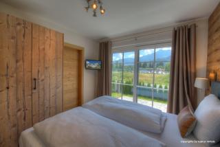 Deer & Dear Luxury Chalet - 3