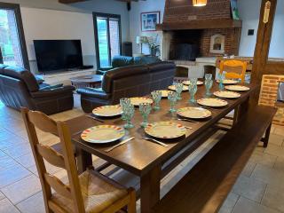 Le gîte de SoleilMapou pour 12 personnes en Normandie près de Fécamp et d'Etretat, idéal grandes tribus, vous pouvez me contacter sur Les gîtes de SoleilMapou - 7