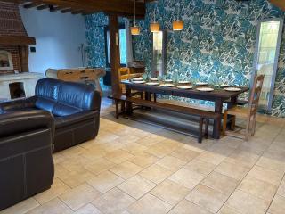 Le gîte de SoleilMapou pour 12 personnes en Normandie près de Fécamp et d'Etretat, idéal grandes tribus, vous pouvez me contacter sur Les gîtes de SoleilMapou - 6