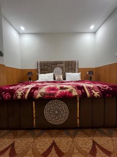 Sarfraz Apartments - 2