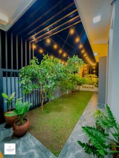 Lakshani Luxury Homestay - 2