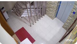 Bright & Airy 3BR South-Facing Furnished Apartment - 0