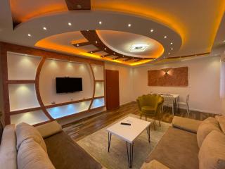 Greenside Apartment 6 - 6