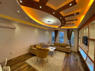 Greenside Apartment 6 - 7