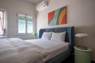 MINIQ HOMES 104 - The Luxurious Stone Retreat - 6