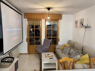 Treparriscos Home l Cine en casa l WIFI l Vistas - 8