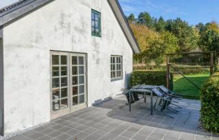 Lovely Apartment In Glesborg With Wifi - 1