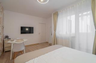 Stylish Studio near Parliament Palace & Cathedral - by Happy Guest - 9