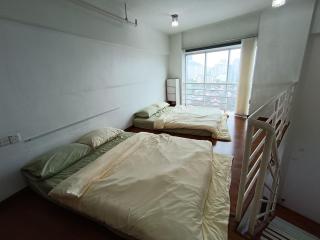 Minimalist Balcony Duplex w Netflix at Bayan Lepas - 8