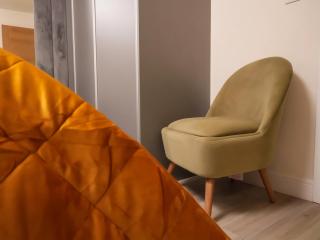 Adeluxe Aura - Entire Ultra Luxury 1-Bedroom Apt with Free WiFi, Netflix and Amazon Prime - 7