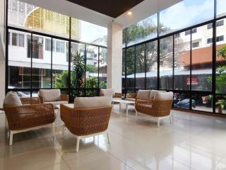 Phuket Patong Buri Resort - 4