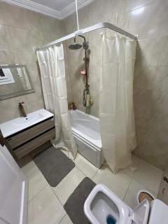 Luxury Beachfront Apartment - 6